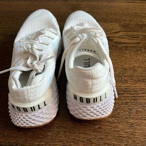 Nobull like new shoes white womens 8.5 men’s 7 “gum ripstop runner”
